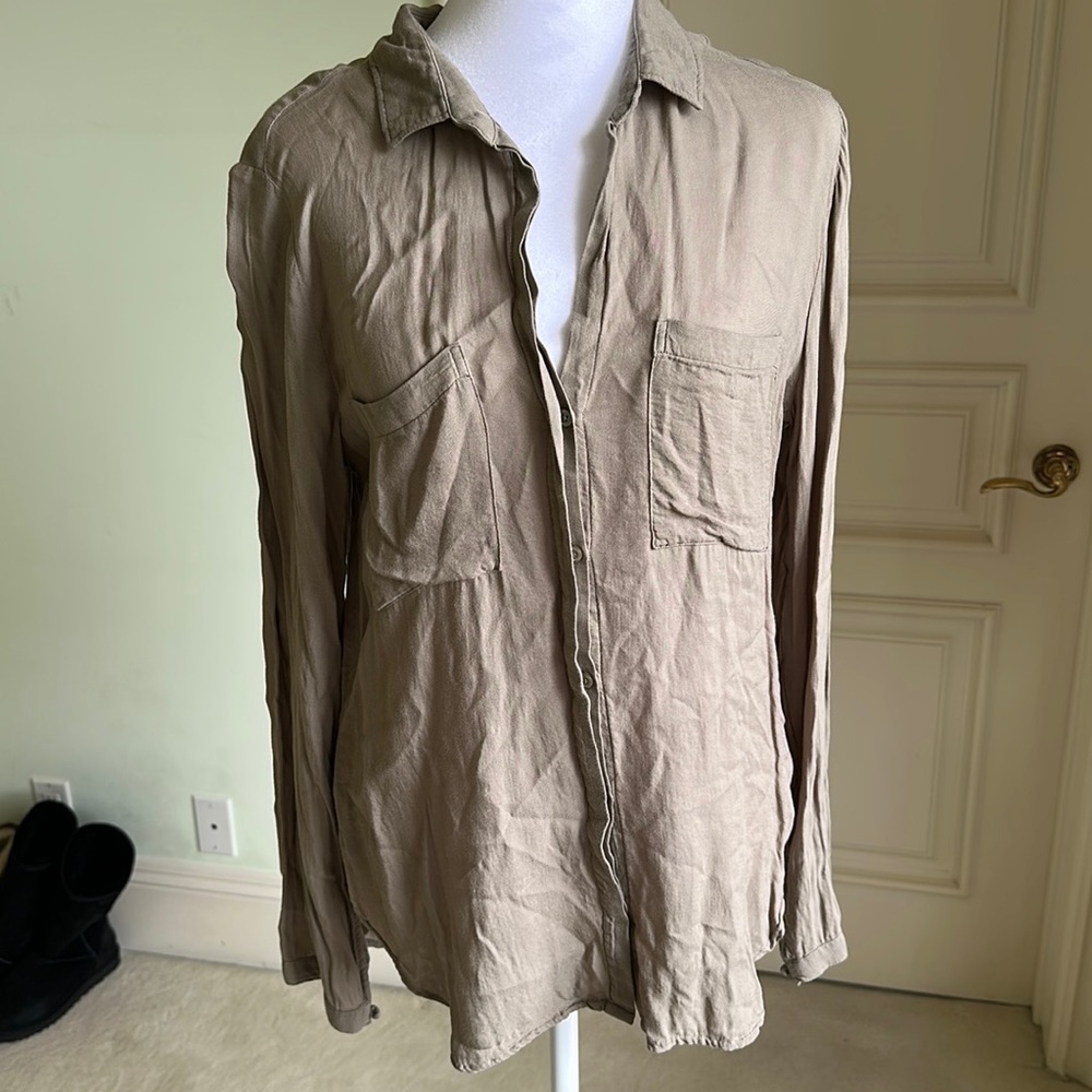 Cloth & Stone Button Down Shirt Tan Size Small